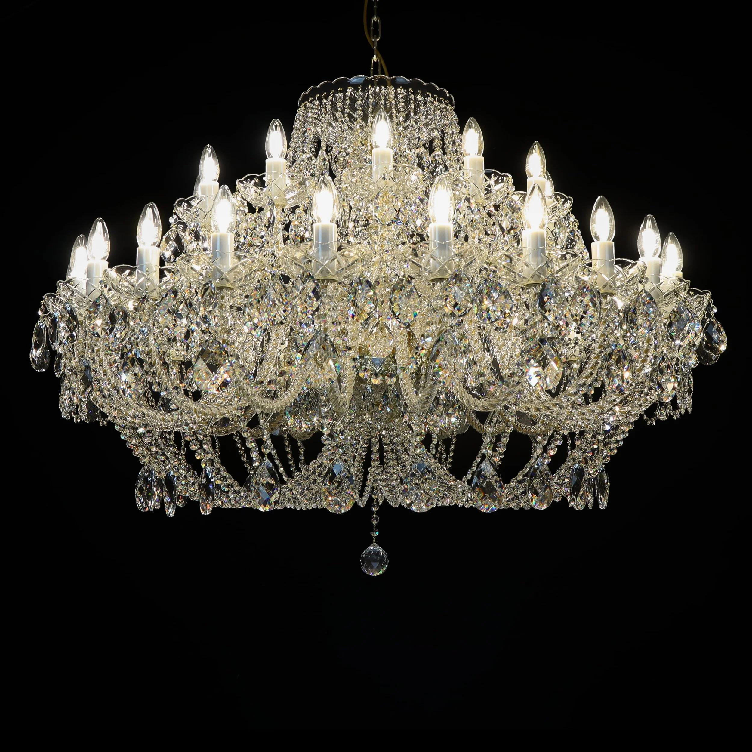 Classe crystal chandelier — WRANOVSKY - Bohemian Crystal